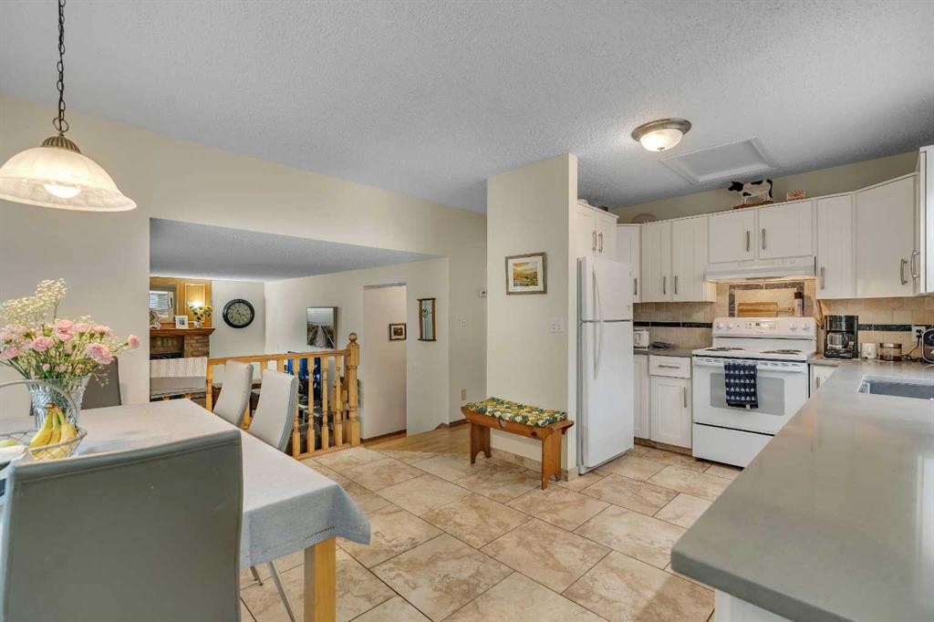 139 Shawnessy Drive Sw, Calgary, AB