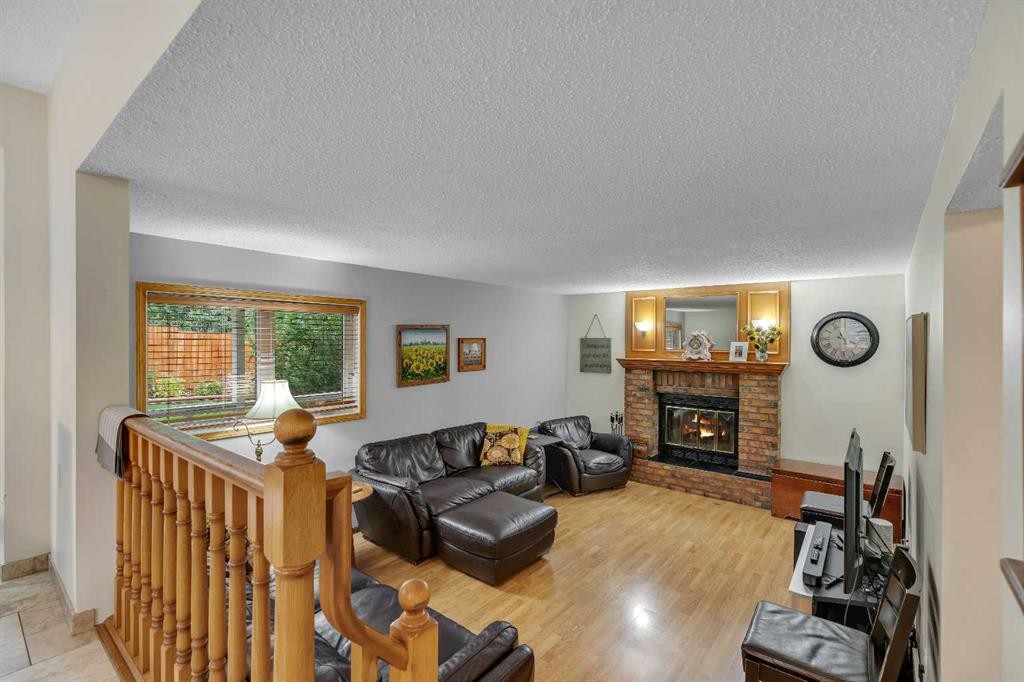 139 Shawnessy Drive Sw, Calgary, AB