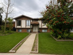 903 10 Avenue High River, AB T1V 1K6