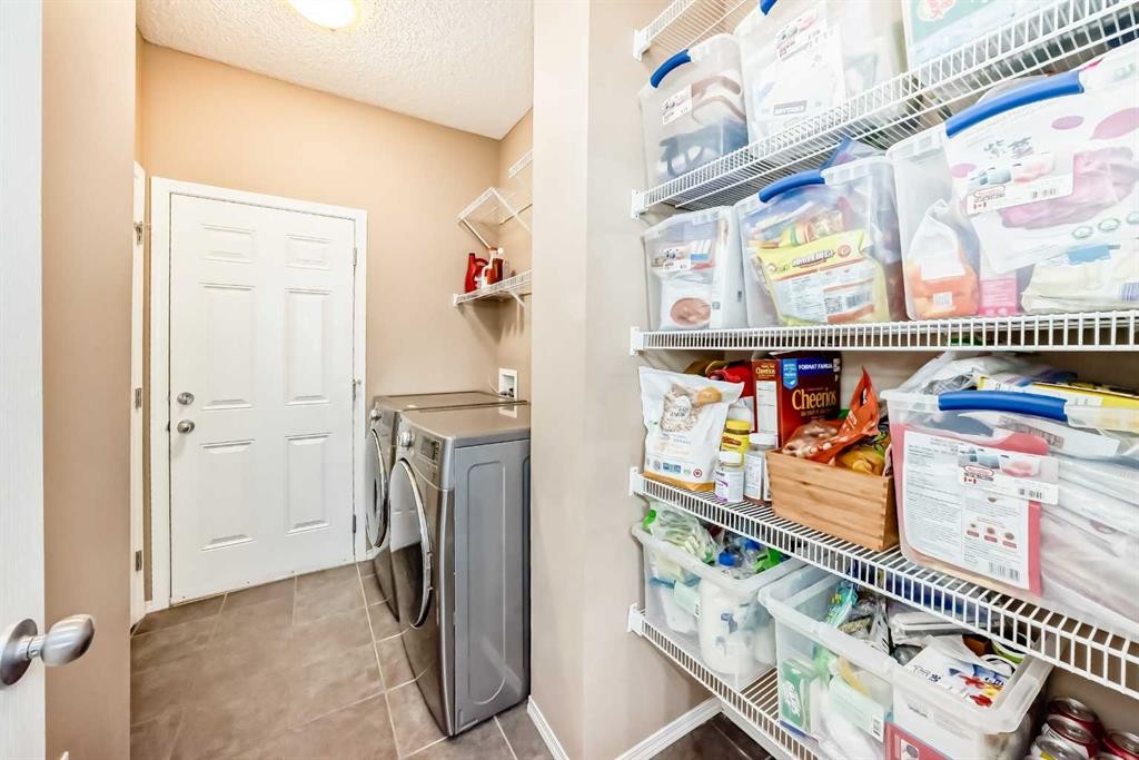 73 Royal Birch Way Nw, Calgary, AB