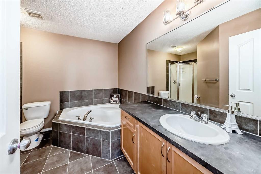 73 Royal Birch Way Nw, Calgary, AB