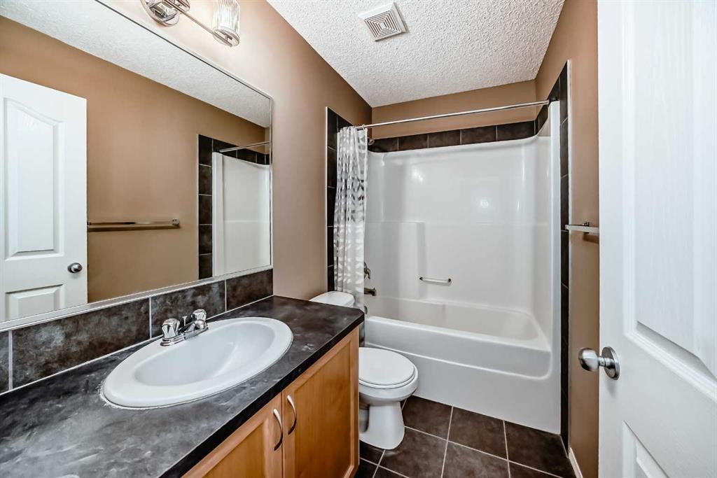 73 Royal Birch Way Nw, Calgary, AB