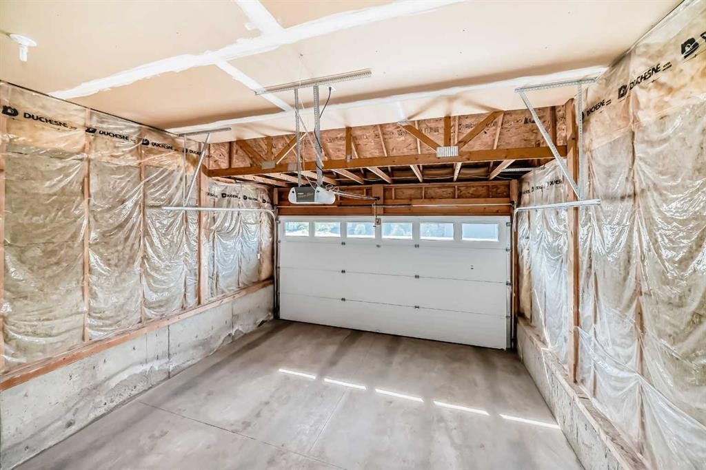 73 Royal Birch Way Nw, Calgary, AB