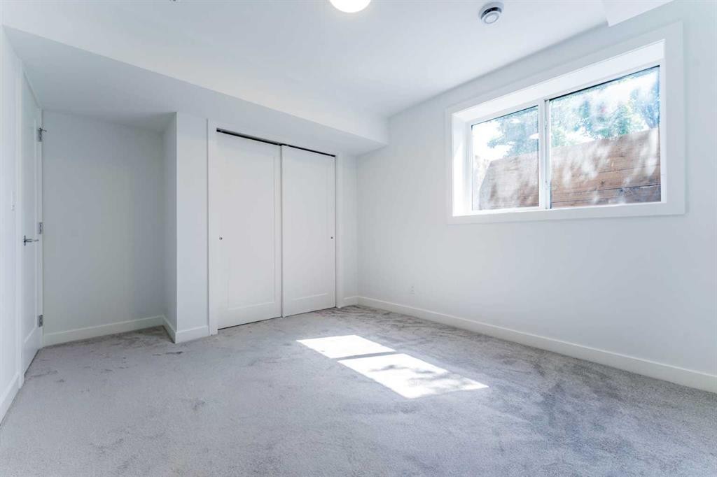 73 7 Street Ne, Calgary, AB