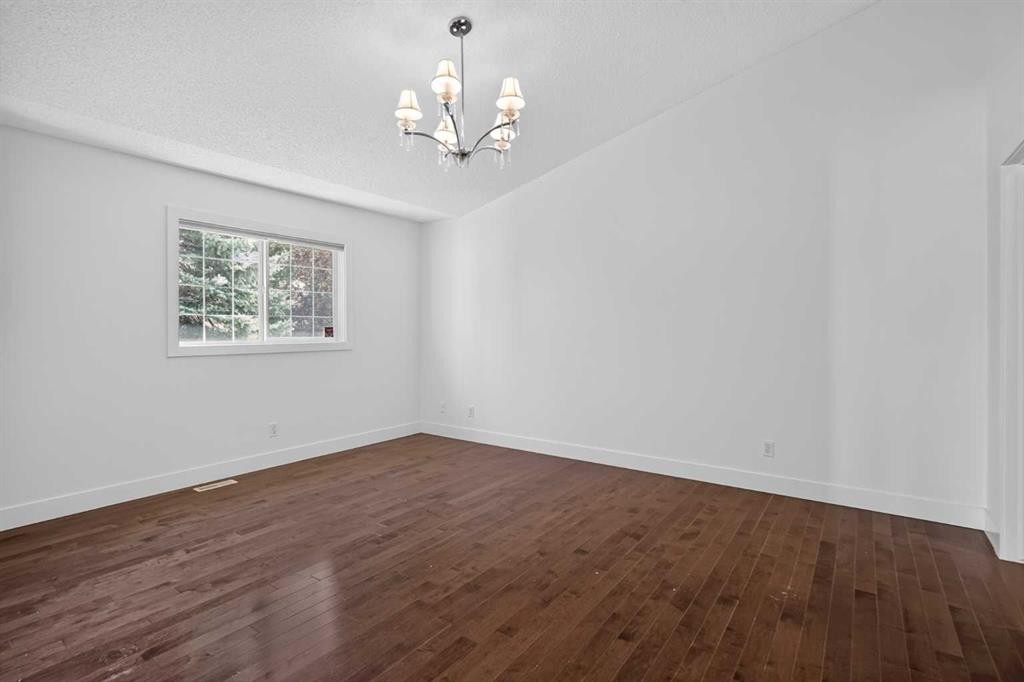 113 Mt Douglas Villas Se, Calgary, AB