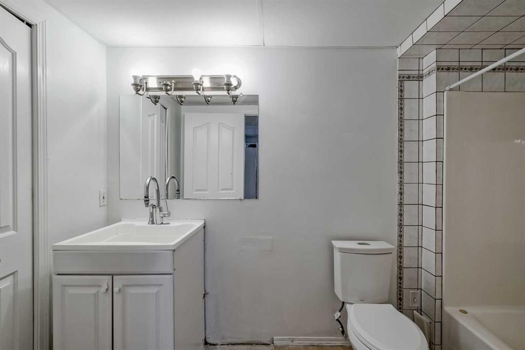 113 Mt Douglas Villas Se, Calgary, AB