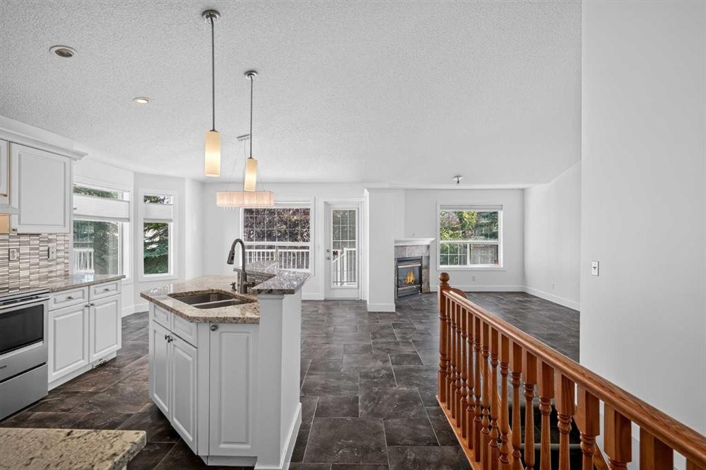 113 Mt Douglas Villas Se, Calgary, AB