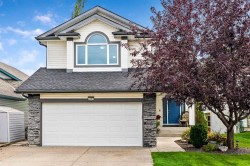 2357 Fairways Circle NWAirdrie, AB T4B 2W9