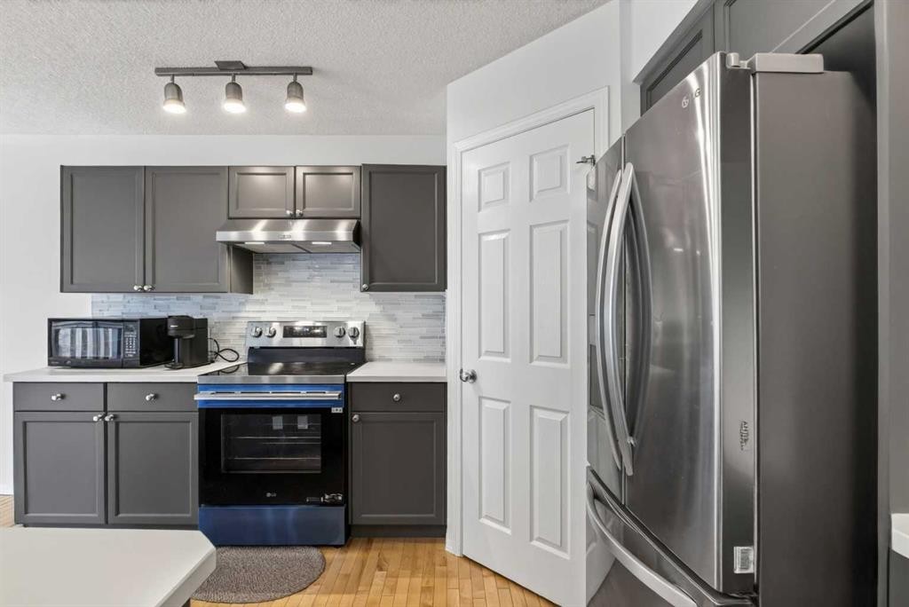 22 Evansbrooke Way Nw, Calgary, AB