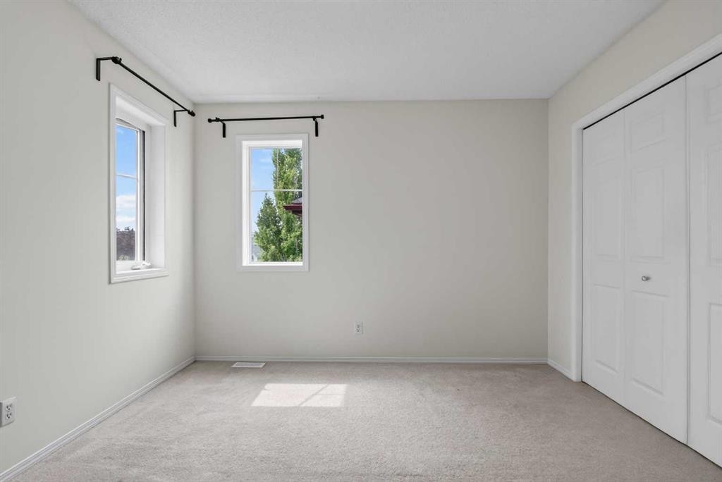 22 Evansbrooke Way Nw, Calgary, AB