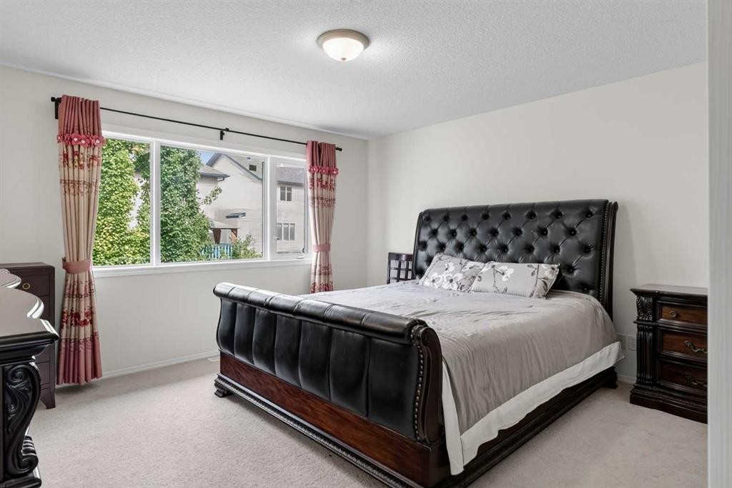 22 Evansbrooke Way Nw, Calgary, AB
