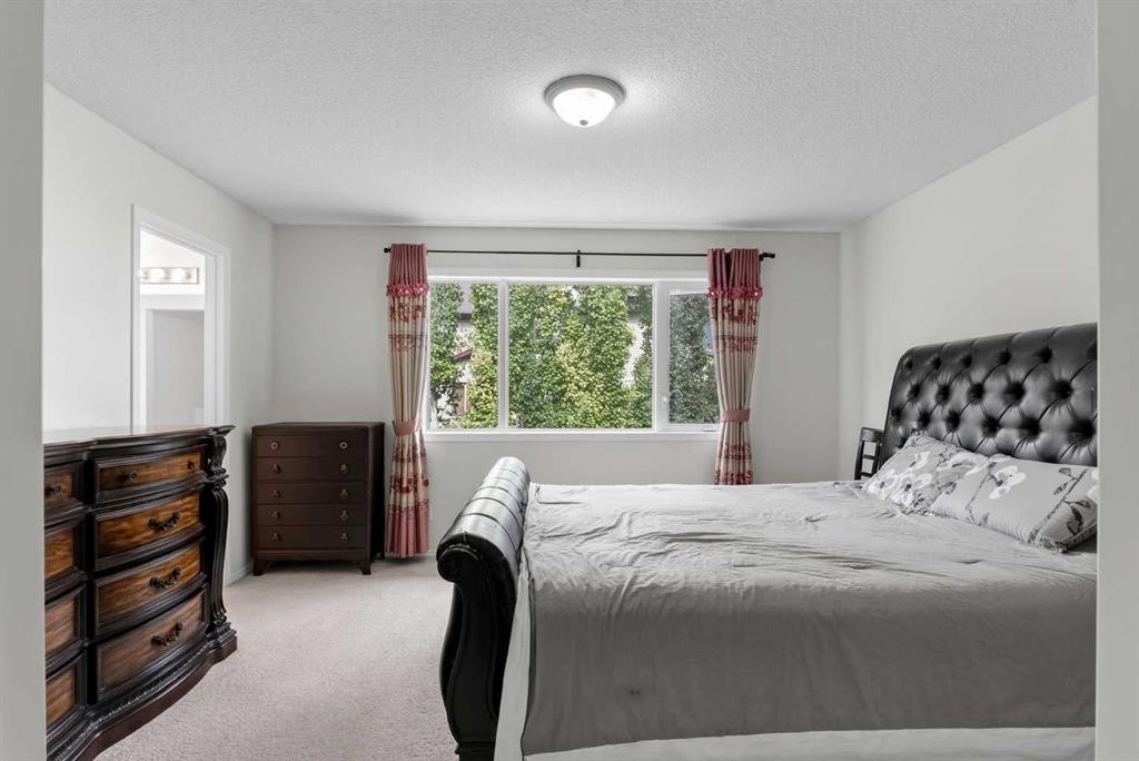 22 Evansbrooke Way Nw, Calgary, AB