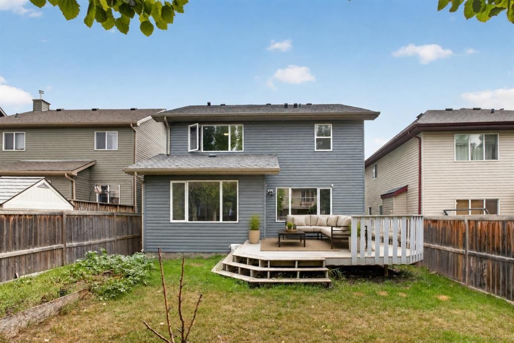 22 Evansbrooke Way Nw, Calgary, AB