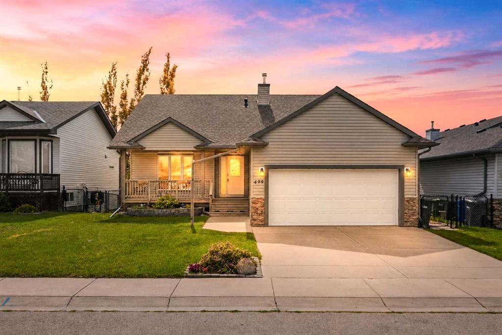 499 Highland Close, Strathmore, AB