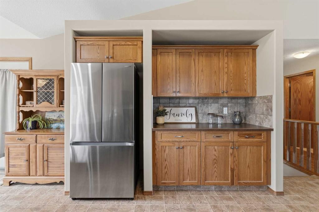 499 Highland Close, Strathmore, AB