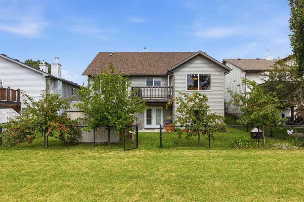 499 Highland Close, Strathmore, AB
