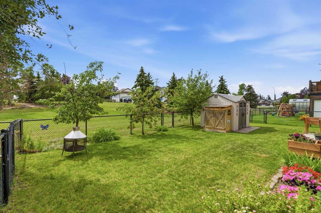 499 Highland Close, Strathmore, AB