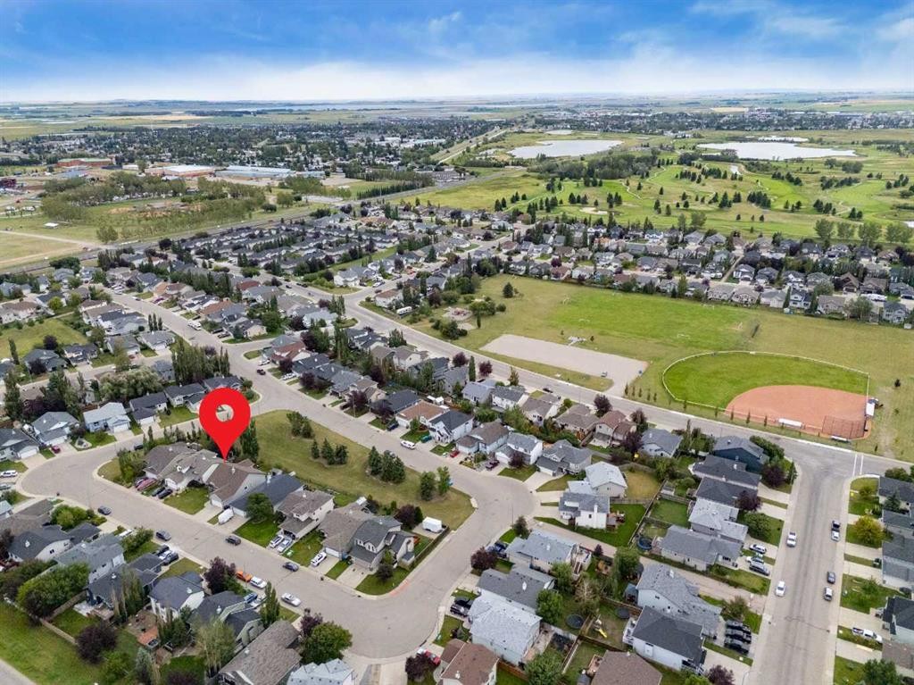 499 Highland Close, Strathmore, AB