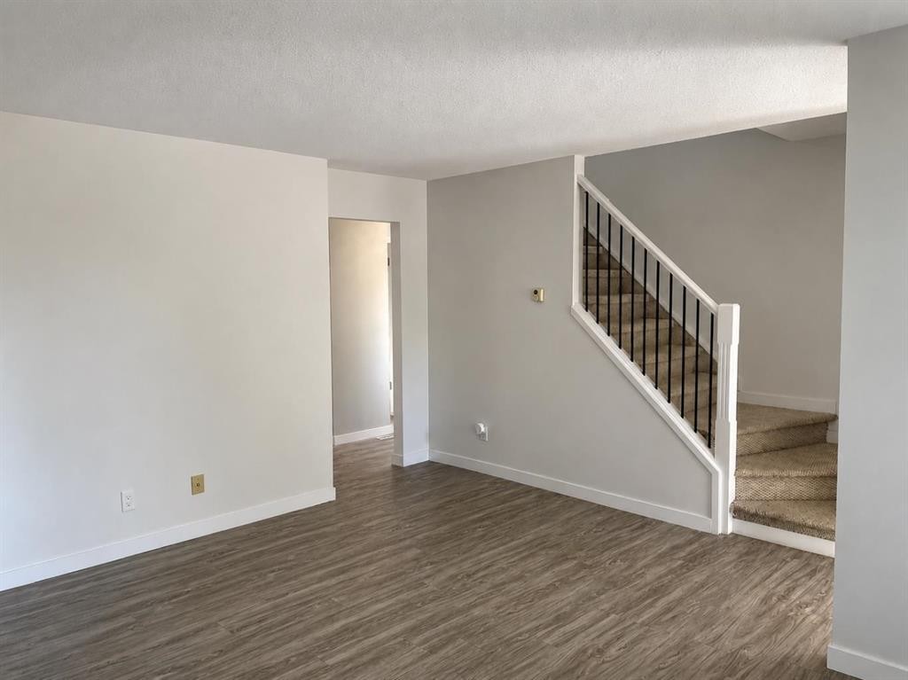 252 Templeview Way Ne, Calgary, AB