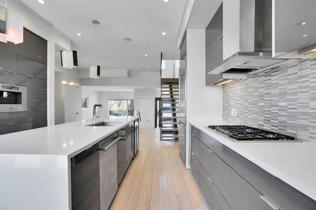 2505 21 Street Sw, Calgary, AB