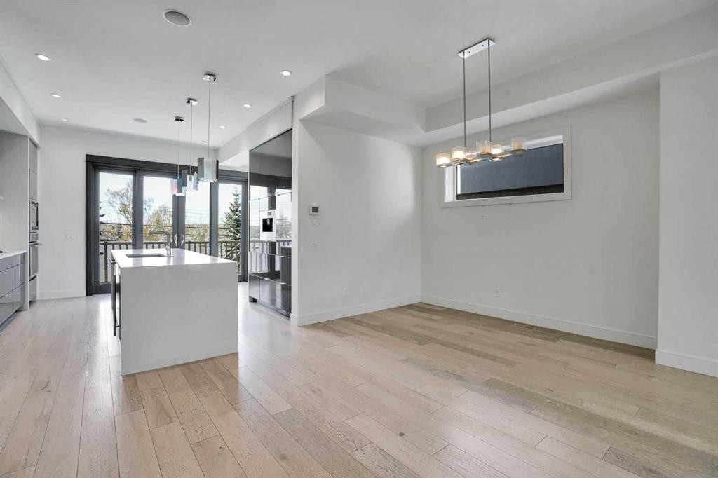 2505 21 Street Sw, Calgary, AB