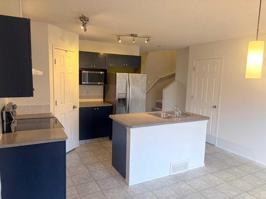 75 Covepark Square Ne, Calgary, AB