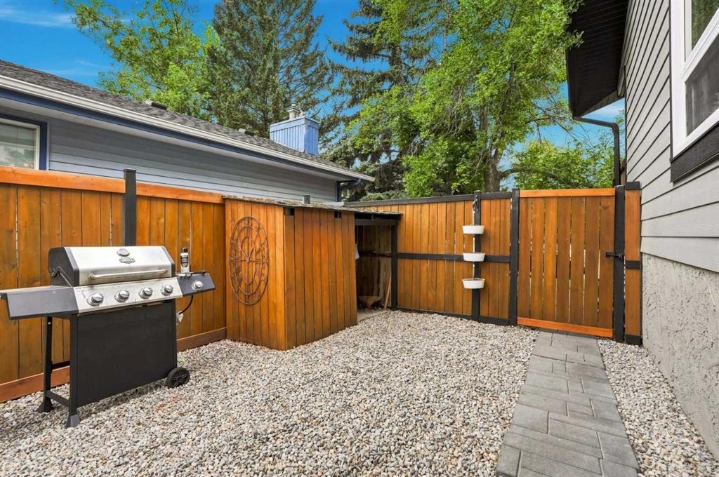 972 Riverbend Drive Se, Calgary, AB