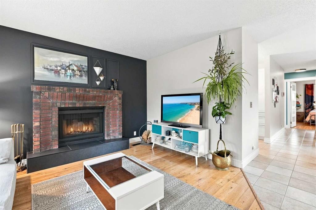 972 Riverbend Drive Se, Calgary, AB