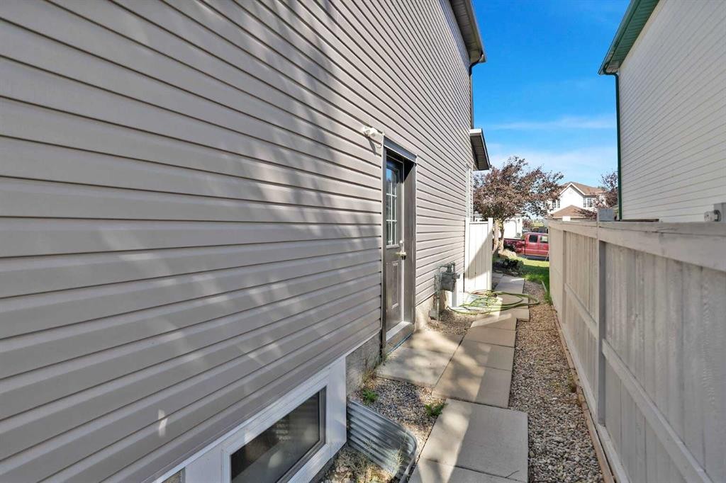 254 Hidden Spring Mews Nw, Calgary, AB