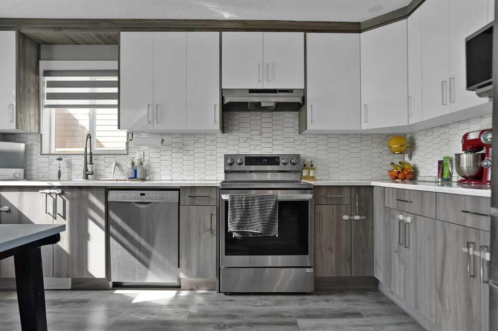 254 Hidden Spring Mews Nw, Calgary, AB