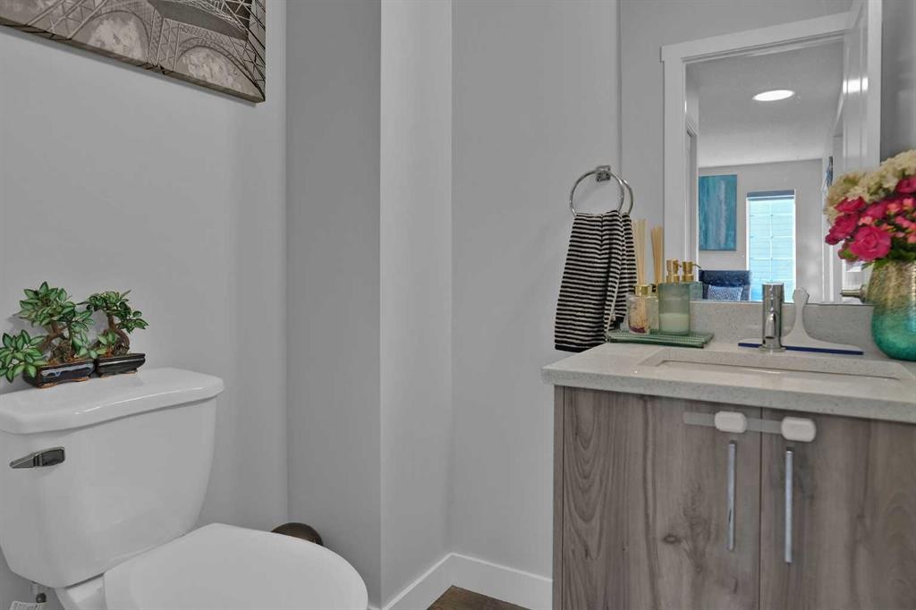 254 Hidden Spring Mews Nw, Calgary, AB