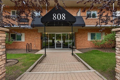 205-808 Royal Avenue SW Calgary, AB T2T 0L3