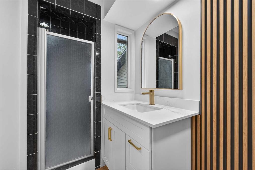 1091 Berkley Drive Nw, Calgary, AB