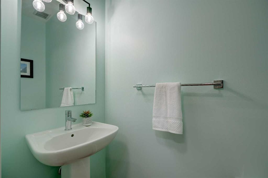 110 Precedence View, Cochrane, AB