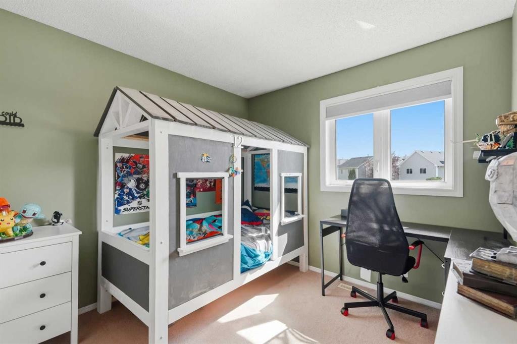 99 Prestwick Circle Se, Calgary, AB