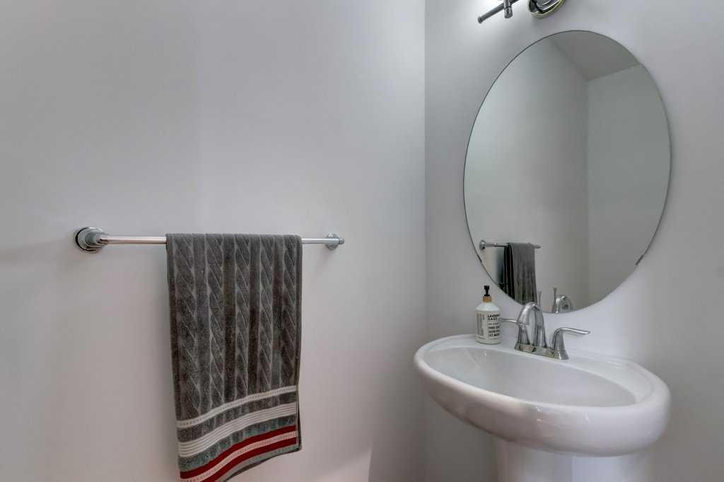 2203 Brightoncrest Common Se, Calgary, AB