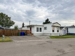 42-5800 46 Street Olds, AB T4H 1G8