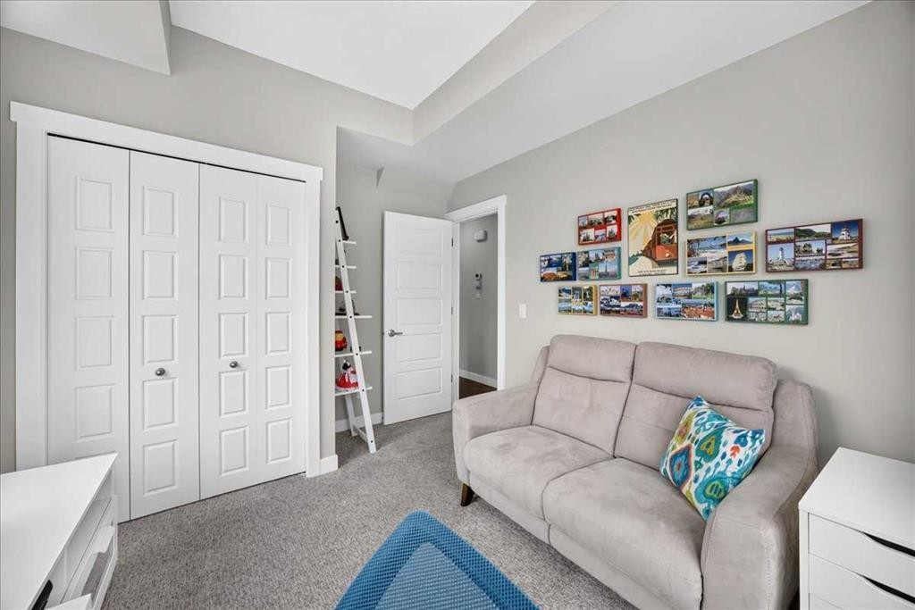 66 Cranbrook Drive Se, Calgary, AB
