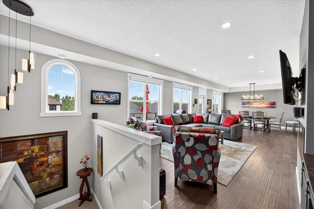 66 Cranbrook Drive Se, Calgary, AB