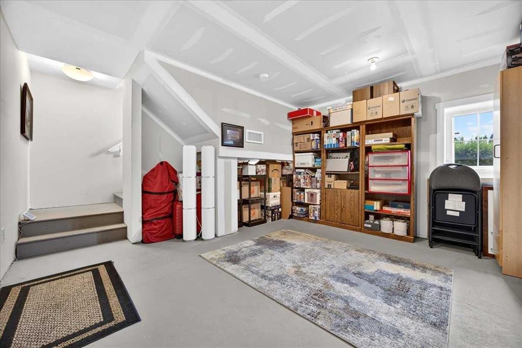 66 Cranbrook Drive Se, Calgary, AB