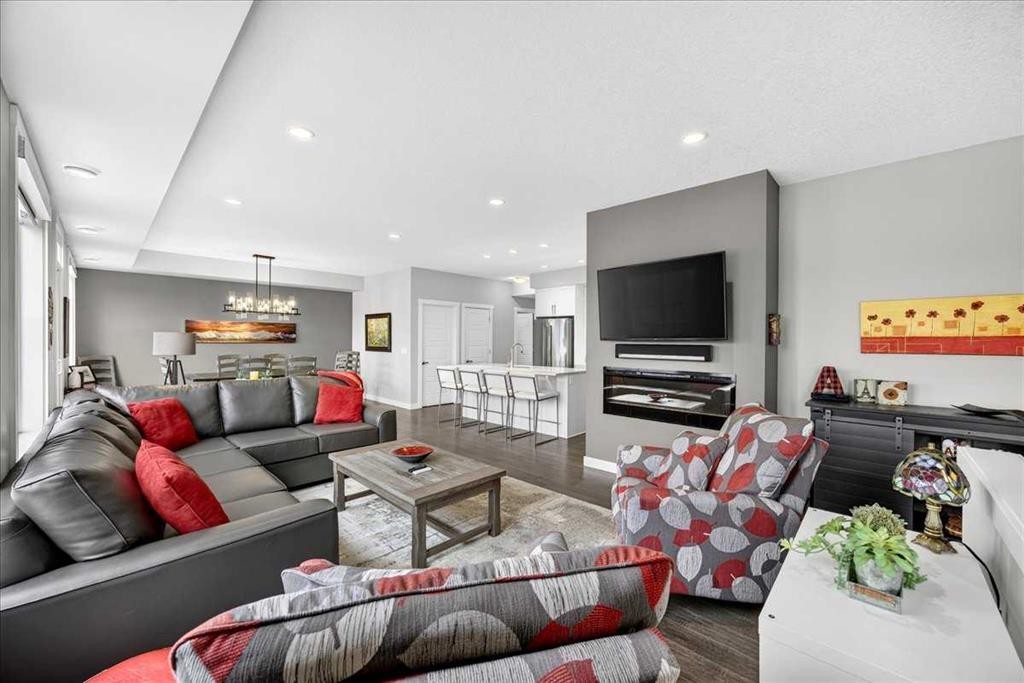 66 Cranbrook Drive Se, Calgary, AB