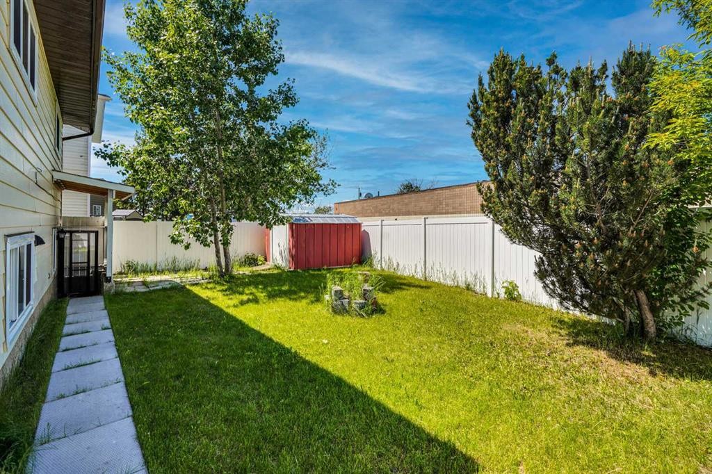 60 Whitaker Close Ne, Calgary, AB