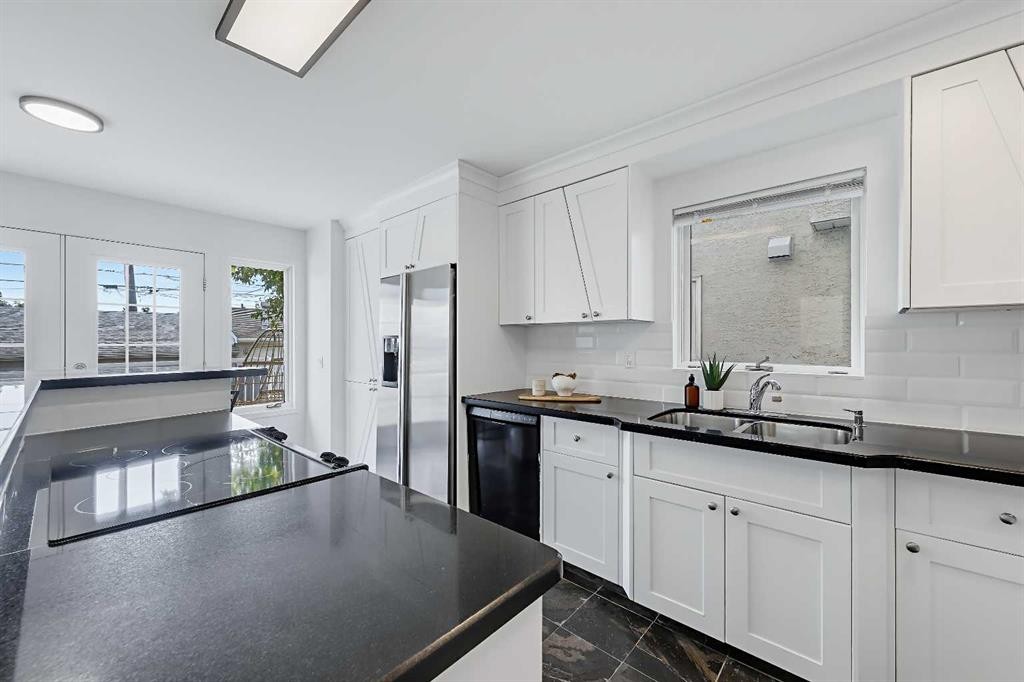 2622 24A Street Sw, Calgary, AB