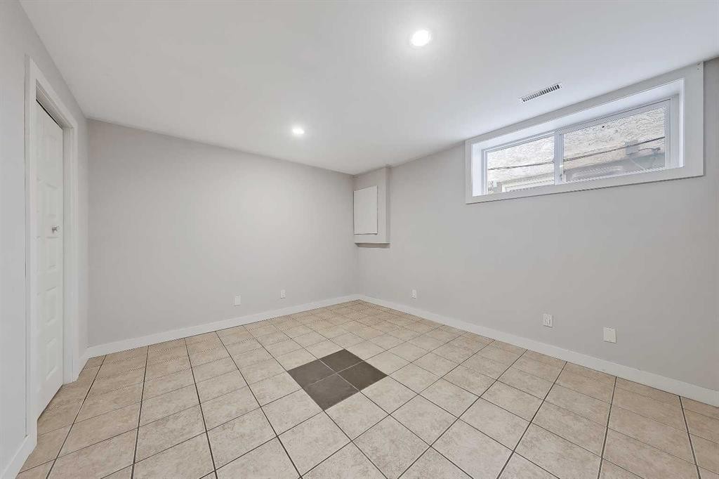 2622 24A Street Sw, Calgary, AB