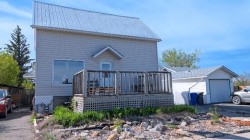 311 47 Avenue WESTClaresholm, AB T0L 0T0