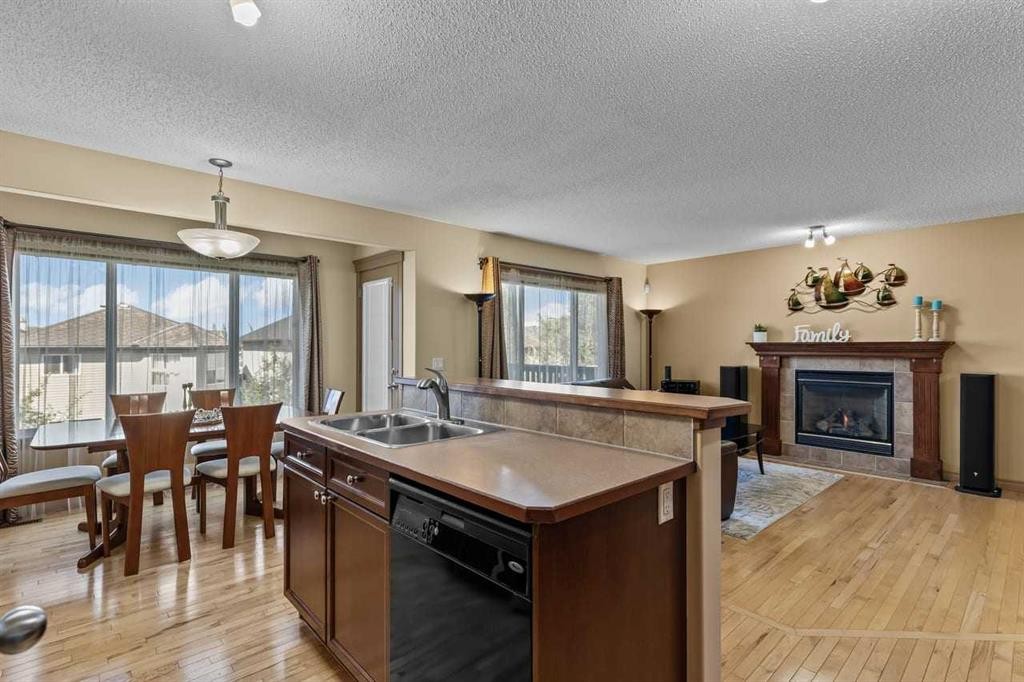 149 Everwoods Close Sw, Calgary, AB