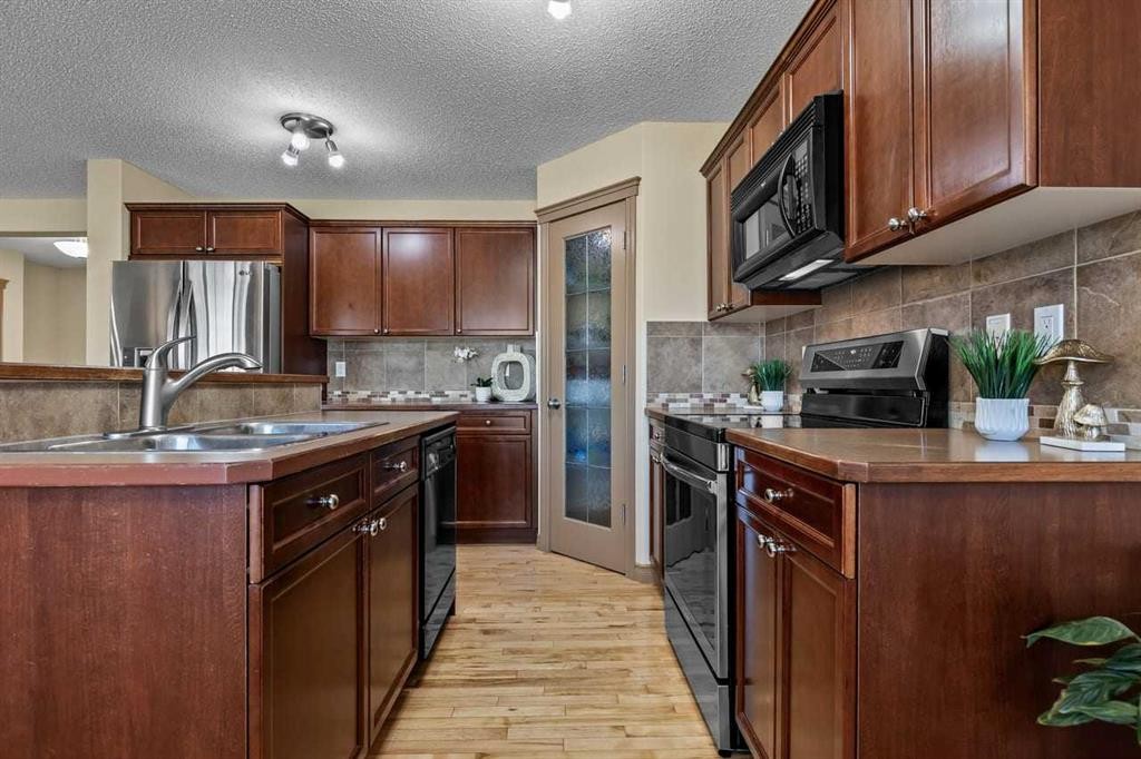 149 Everwoods Close Sw, Calgary, AB