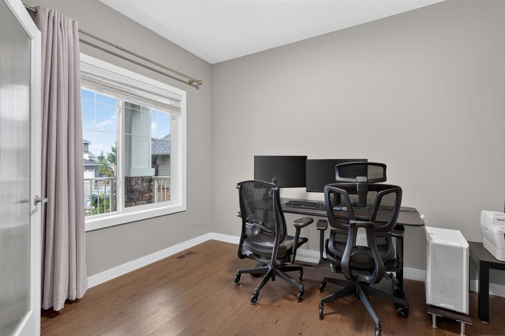 69 Rainbow Falls Boulevard, Chestermere, AB