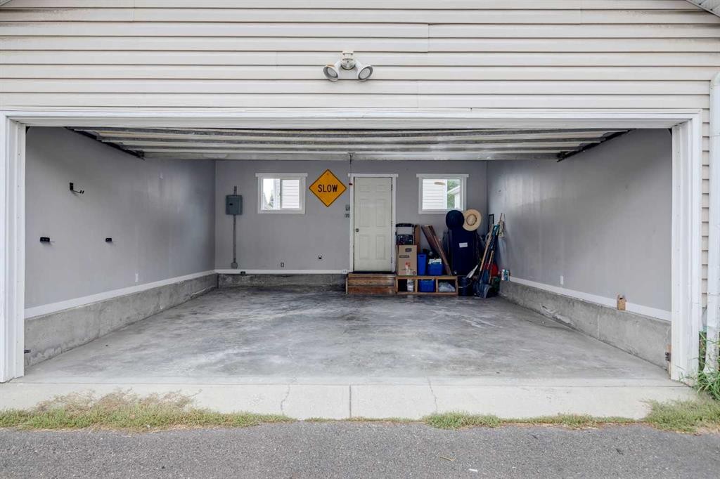 99 Mt Allan Circle, Calgary, AB