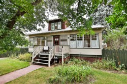 522 1 Street SOUTHVulcan, AB T0L 2B0